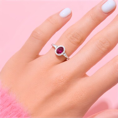 Anello in oro con Rubino Mozambico AAA (CIRARI)