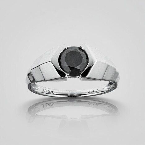 Anello in oro con Diamante Nero (de Melo)