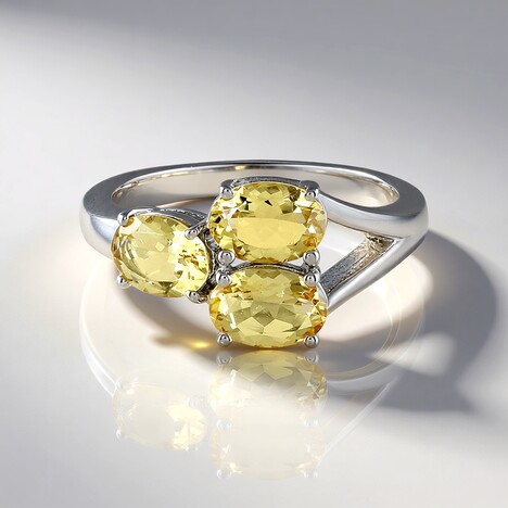 Anello in argento con Berillo Giallo