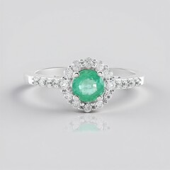 Anello in argento con Smeraldo Russo