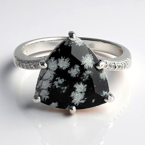 Anello in argento con Ossidiana Fiocco di Neve