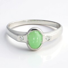 Anello in argento con Crisoprasio Imperiale