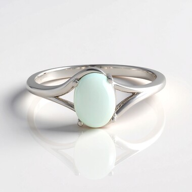Anillo en plata con Calcedonia agua