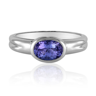 Anello in argento con Tanzanite