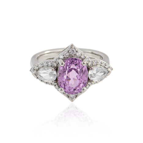 Anillo en platino con Cuncita de Brasil