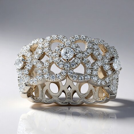 Anello in argento con Zircone