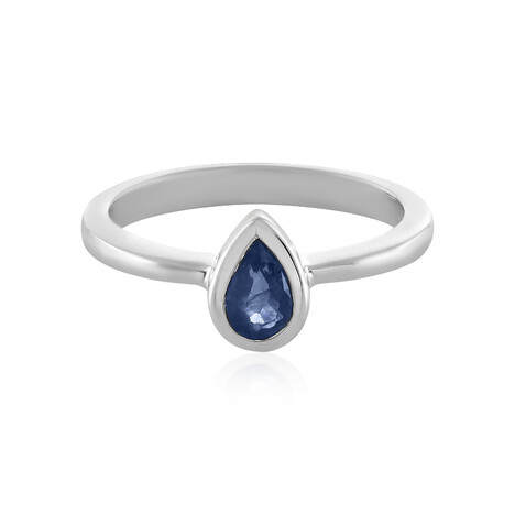 Zilveren ring met een blauwe saffier