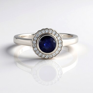 Zilveren ring met een Madagaskar Blauwe Saffier