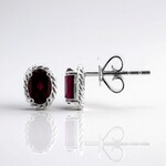 Orecchini in argento con Rodolite della Rift Valley (Pallanova)