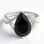 Anello in argento con Spinello Nero