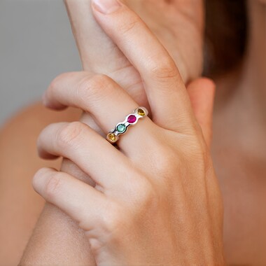 Anillo en plata con Turmalina