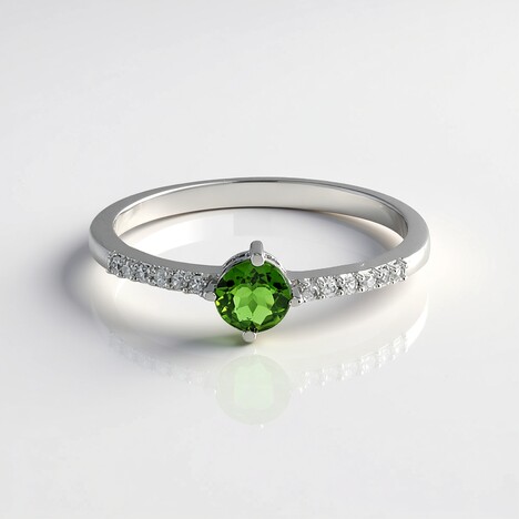 Anello in argento con Diopside Russo