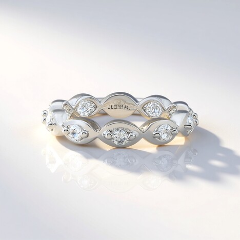 Anello in argento con Zircone