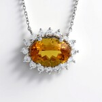 Collana in argento con Scapolite