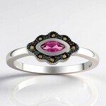 Anello in argento con Rodolite