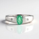 Bague en argent et Emeraude de Russie