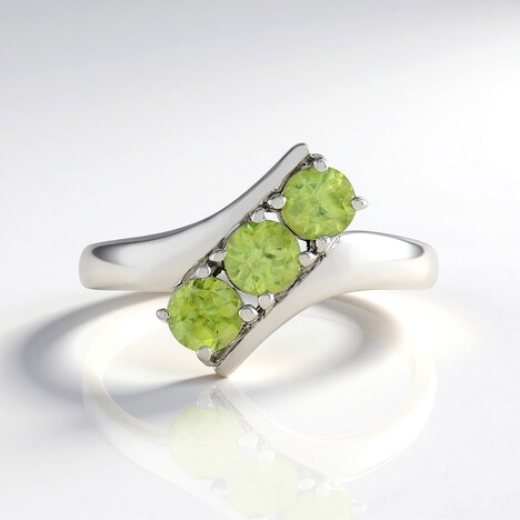 Anello in argento con Sfene