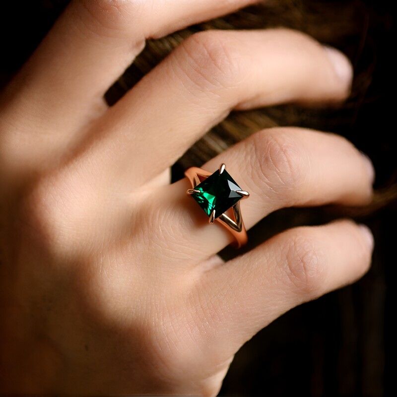 Bague en argent et Indicolite (Adela Silber)