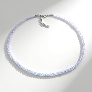 Collar en plata con Piedra de Luna arcoíris