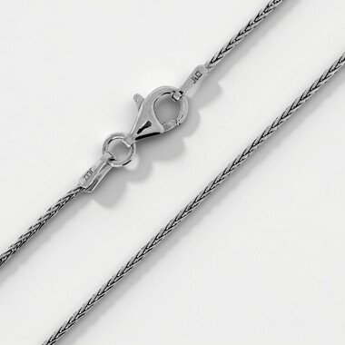 Cadena en plata
