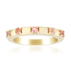 Anillo en oro con Pezzottaita