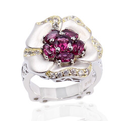Zilveren ring met een rhodliet (Dallas Prince Designs)