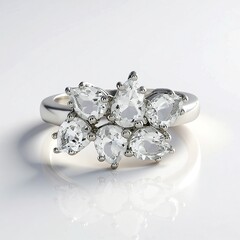 Anello in argento con Quarzo Bianco