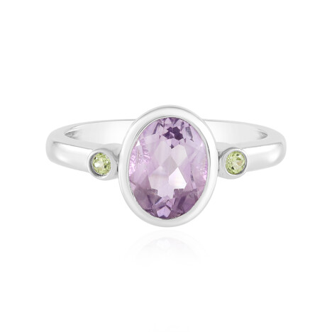 Zilveren ring met een lavendel amethist