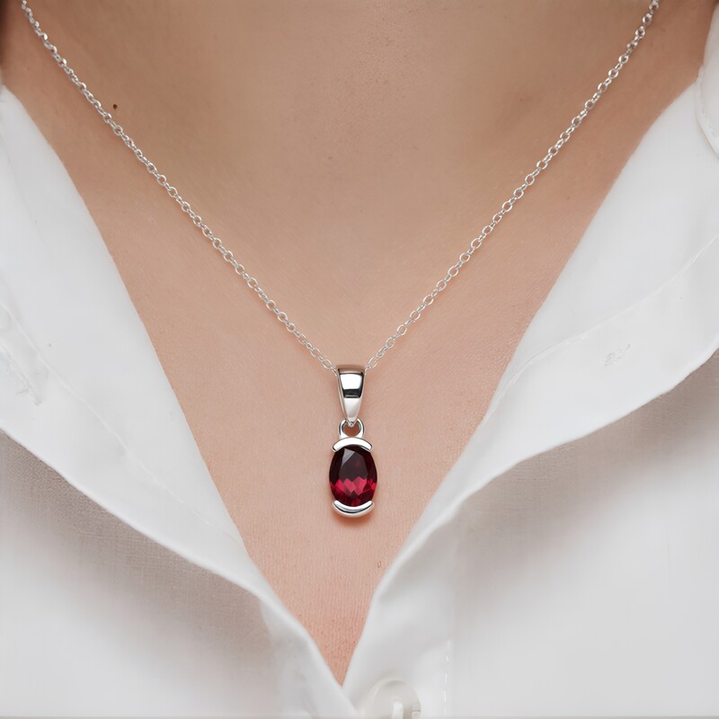 Mosambik-Granat-Silberanhänger