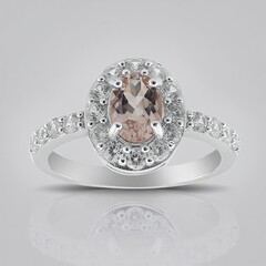 Anello in argento con Morganite