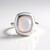 Zilveren ring met een AAA Welo-opaal (de Melo Essence)