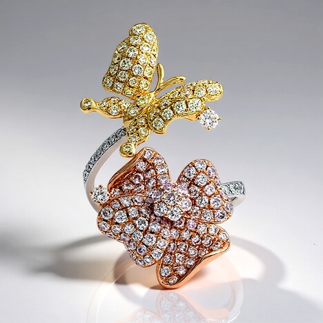 Anello in oro con Diamante Rosa I1 (CIRARI)