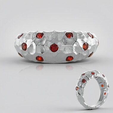 Zilveren ring met rode zirkonen (SAELOCANA)
