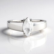 Anillo en plata con Zircón