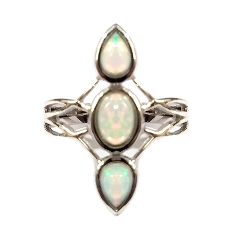 Anello in argento con Opale di Welo