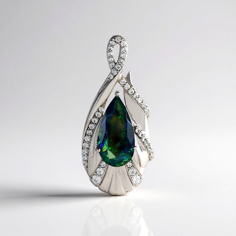Pendentif en argent et Opale Mezezo (de Melo)