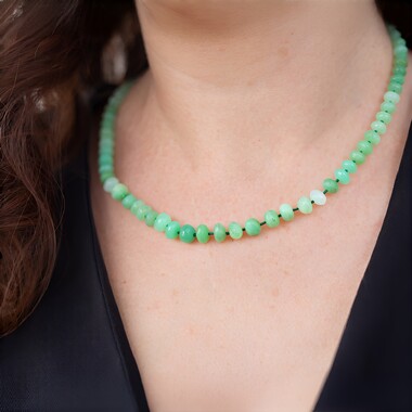 Collar en plata con Crisoprasa (Adela Silber)