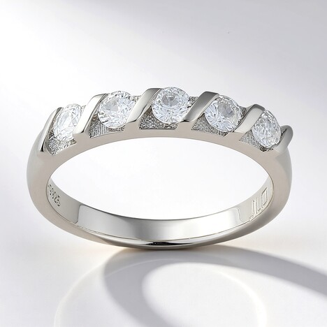 Anello in argento con Zircone