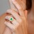 Anillo en plata con Esmeralda de Rusia
