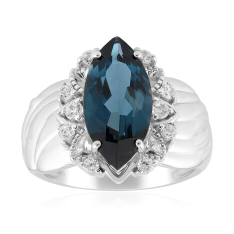Zilveren ring met een Londen-blauwe topaas (de Melo Essence)