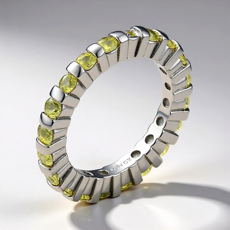 Anello in argento con Peridoto
