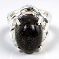 Zilveren ring met een luipaard opaal