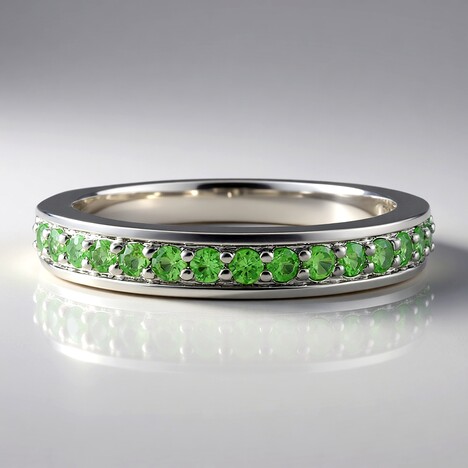 Anello in argento con Tsavorite della Tanzania