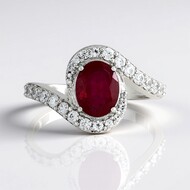 Bague en argent et Rubis de Madagascar