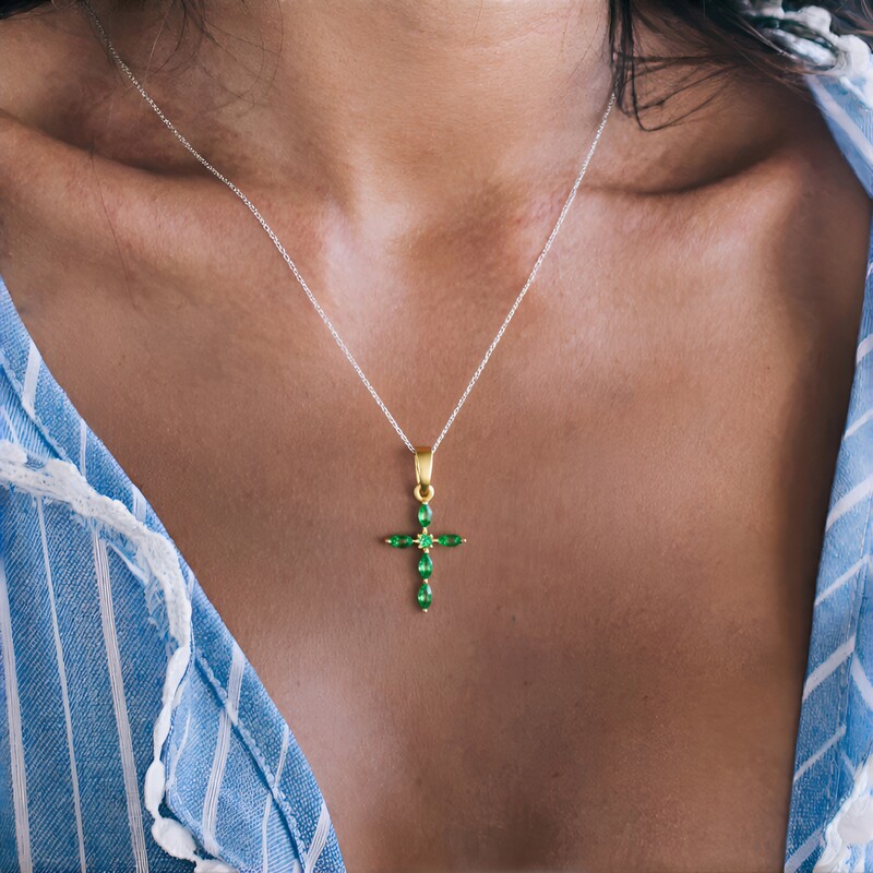 Tsavorite Silver Pendant