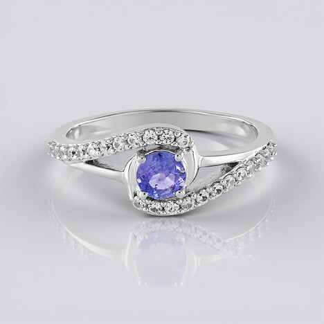 Anello in argento con Tanzanite