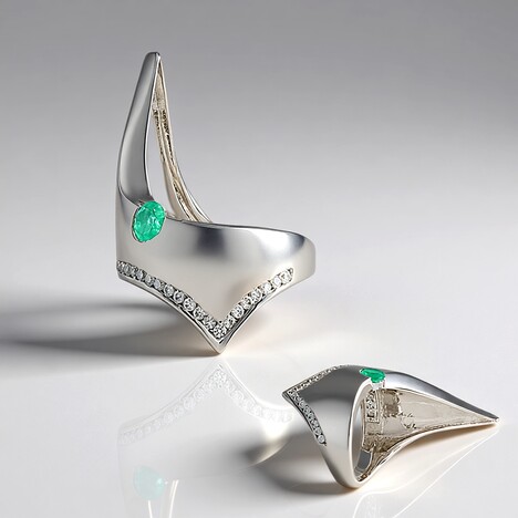 Anello in argento con Smeraldo Russo (de Melo)