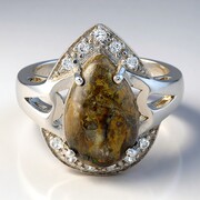 Anillo en plata con Cuarzo Dinosaurio