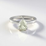 Anello in argento con Ametista Verde