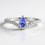 Anillo en plata con Tanzanita